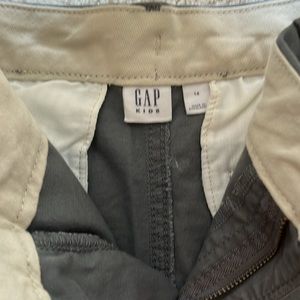 Gap Kids grey chino shorts size 14 new with tags never been worn